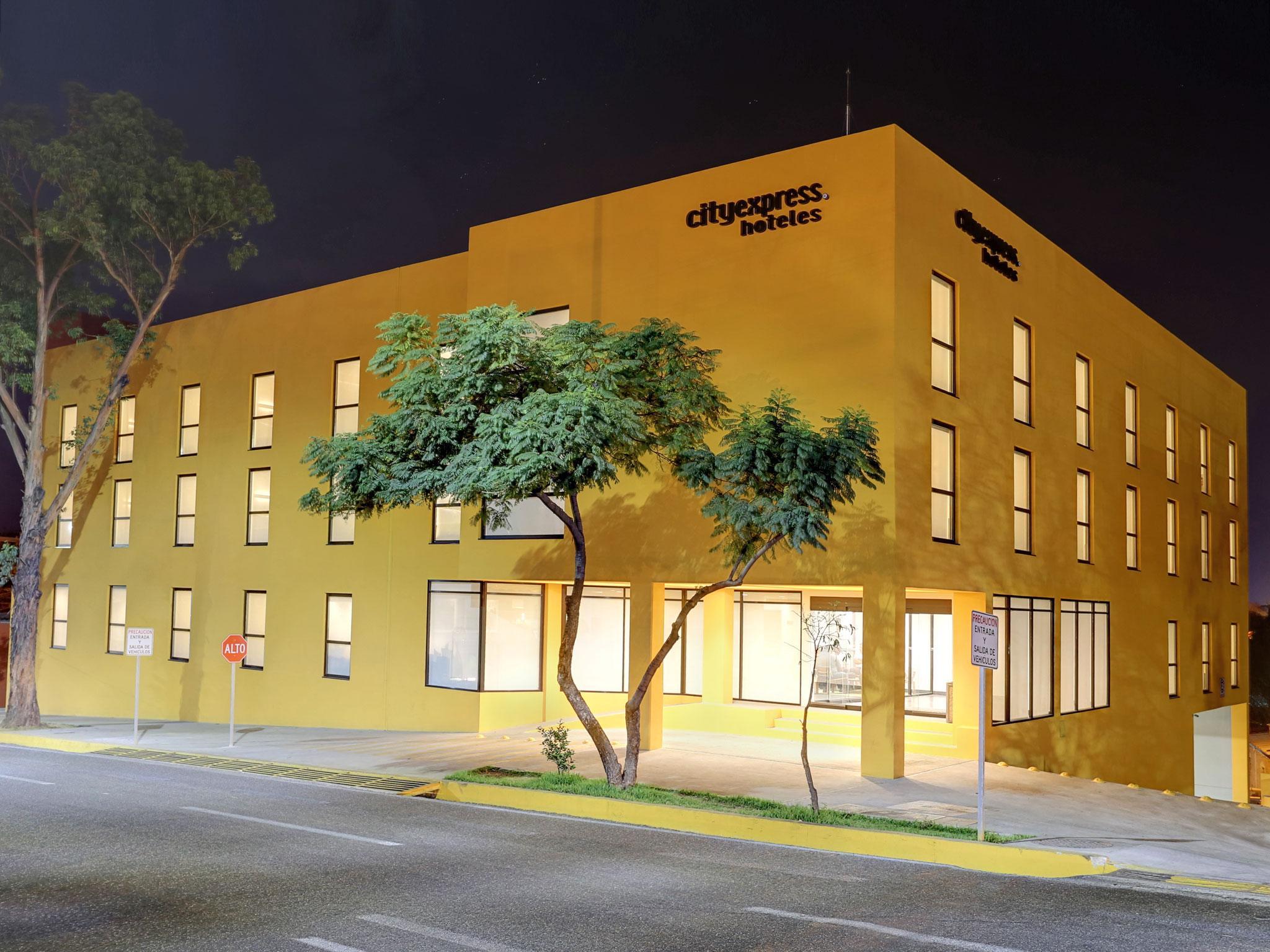 City Express By Marriott Oaxaca المظهر الخارجي الصورة