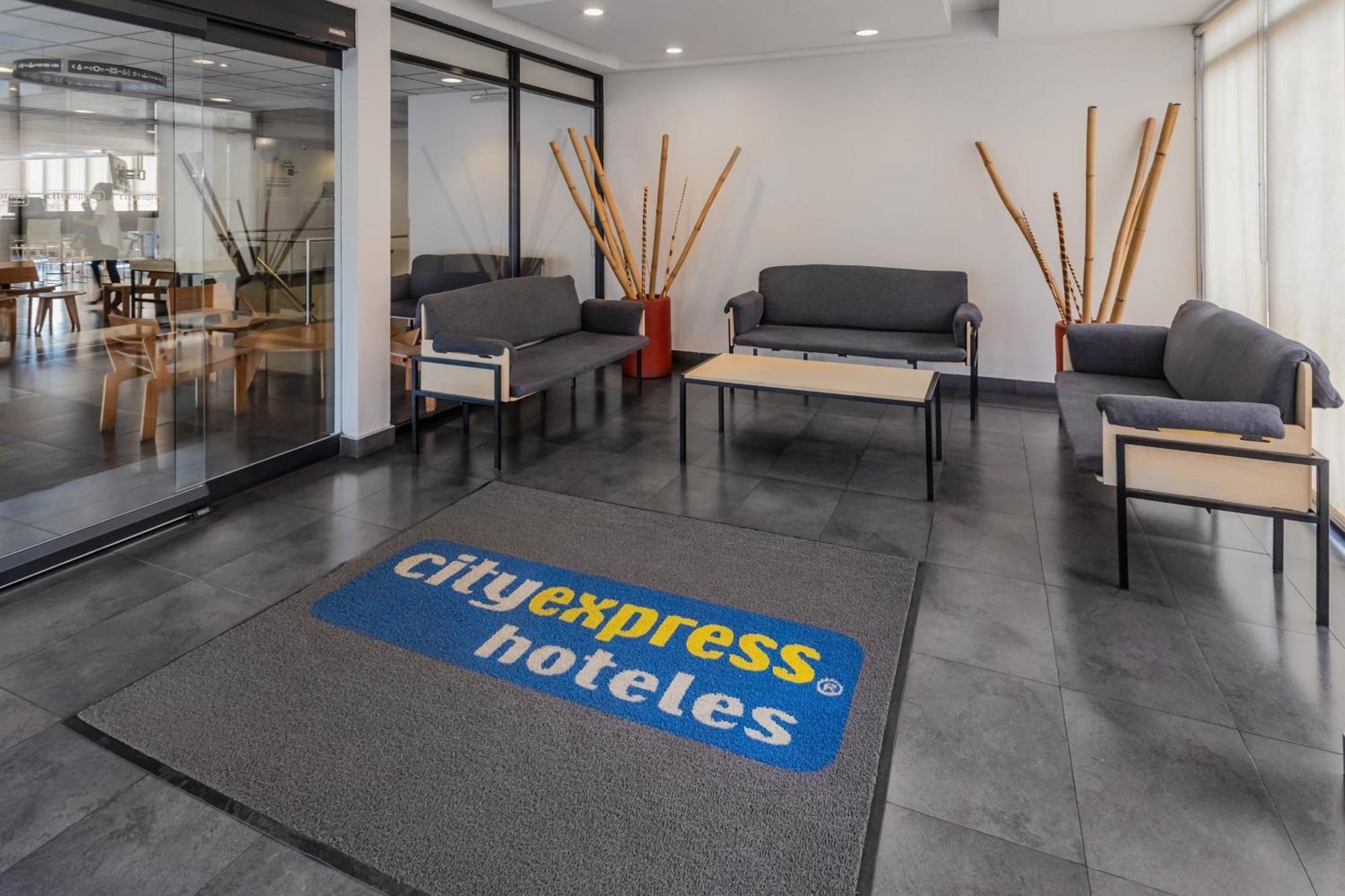 City Express By Marriott Oaxaca المظهر الخارجي الصورة